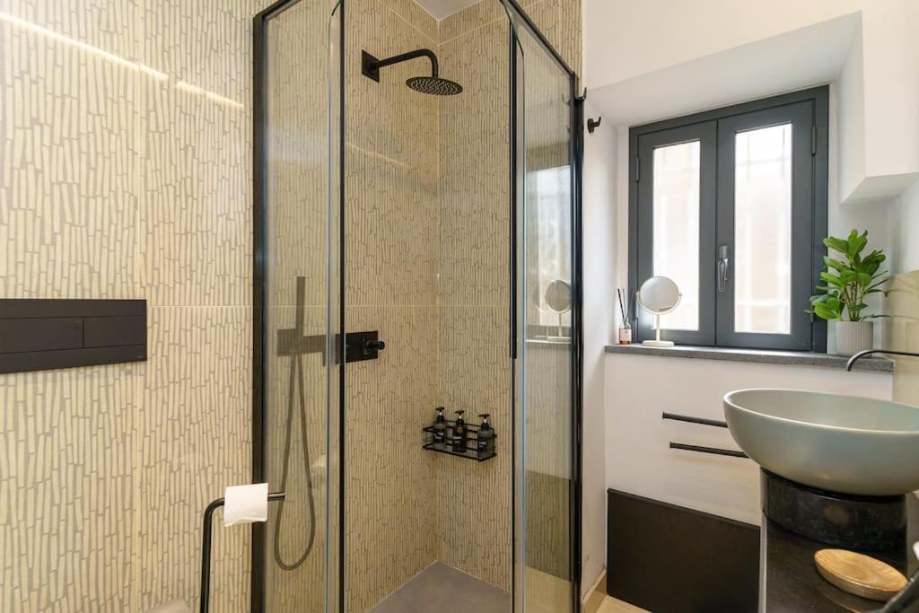 Domus Lavica Apartment *