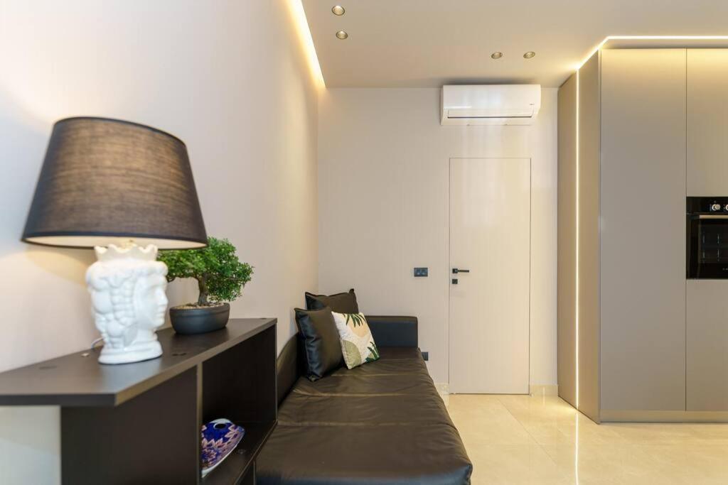Apartment Domus Lavica CTA